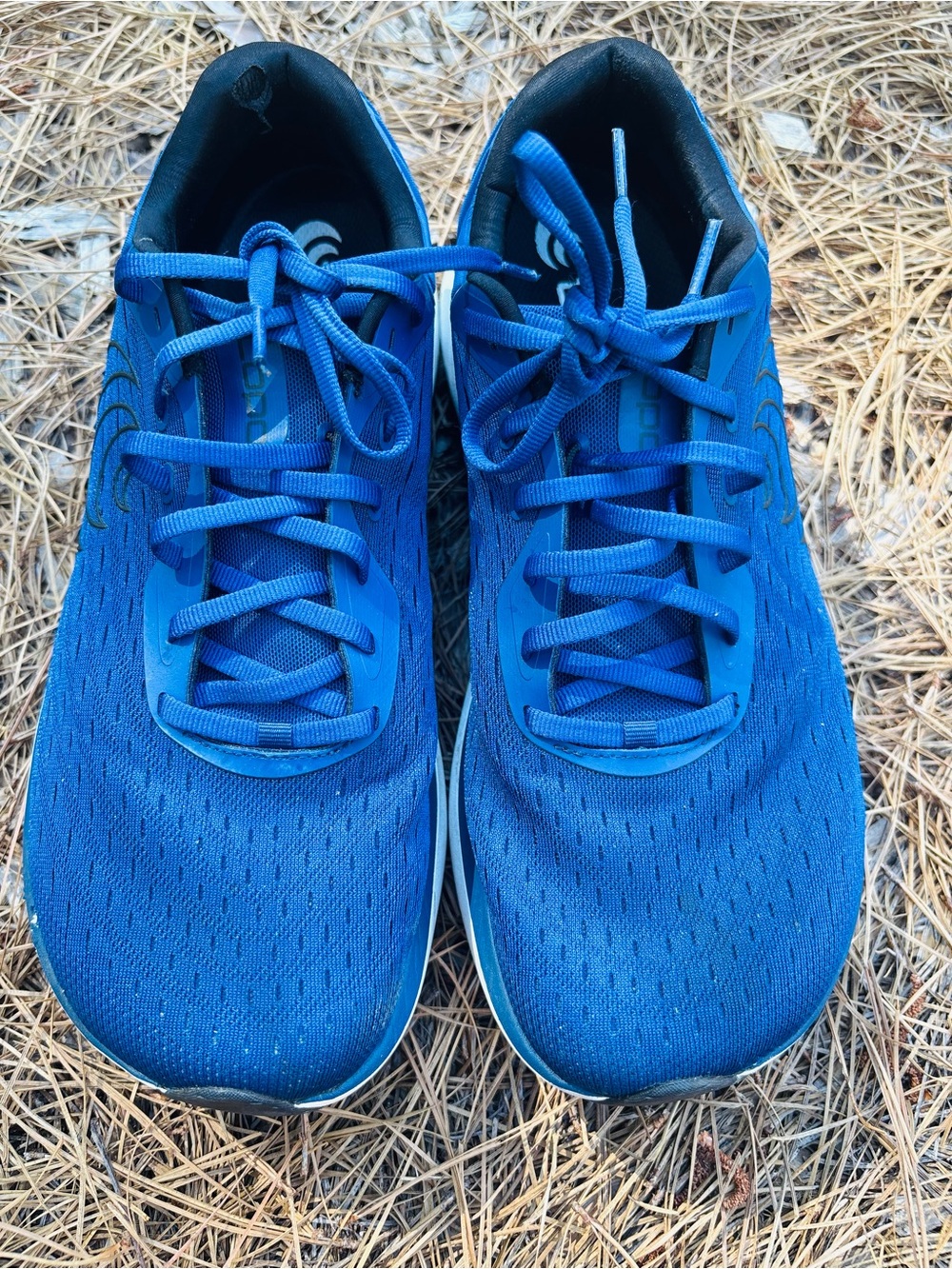 Topo Atmos Men’s Athletic Running Shoes in Blue and white- Lightweight size 11 - Picture 7 of 13